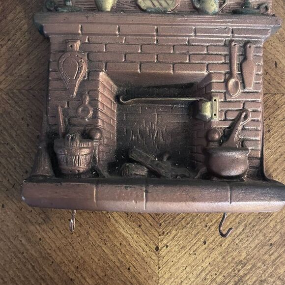 VINTAGE CHALKWARE / PLASTER FIREPLACE KEY / POTHOLDER HANGER‎ - Picture 3 of 7
